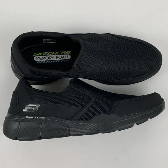Skechers black mens slip on sneakers - Picture 2 of 11